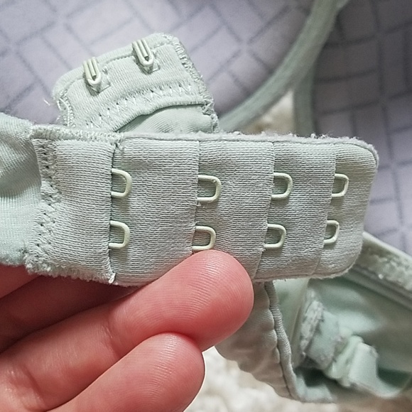 Bra - Picture 4 of 7